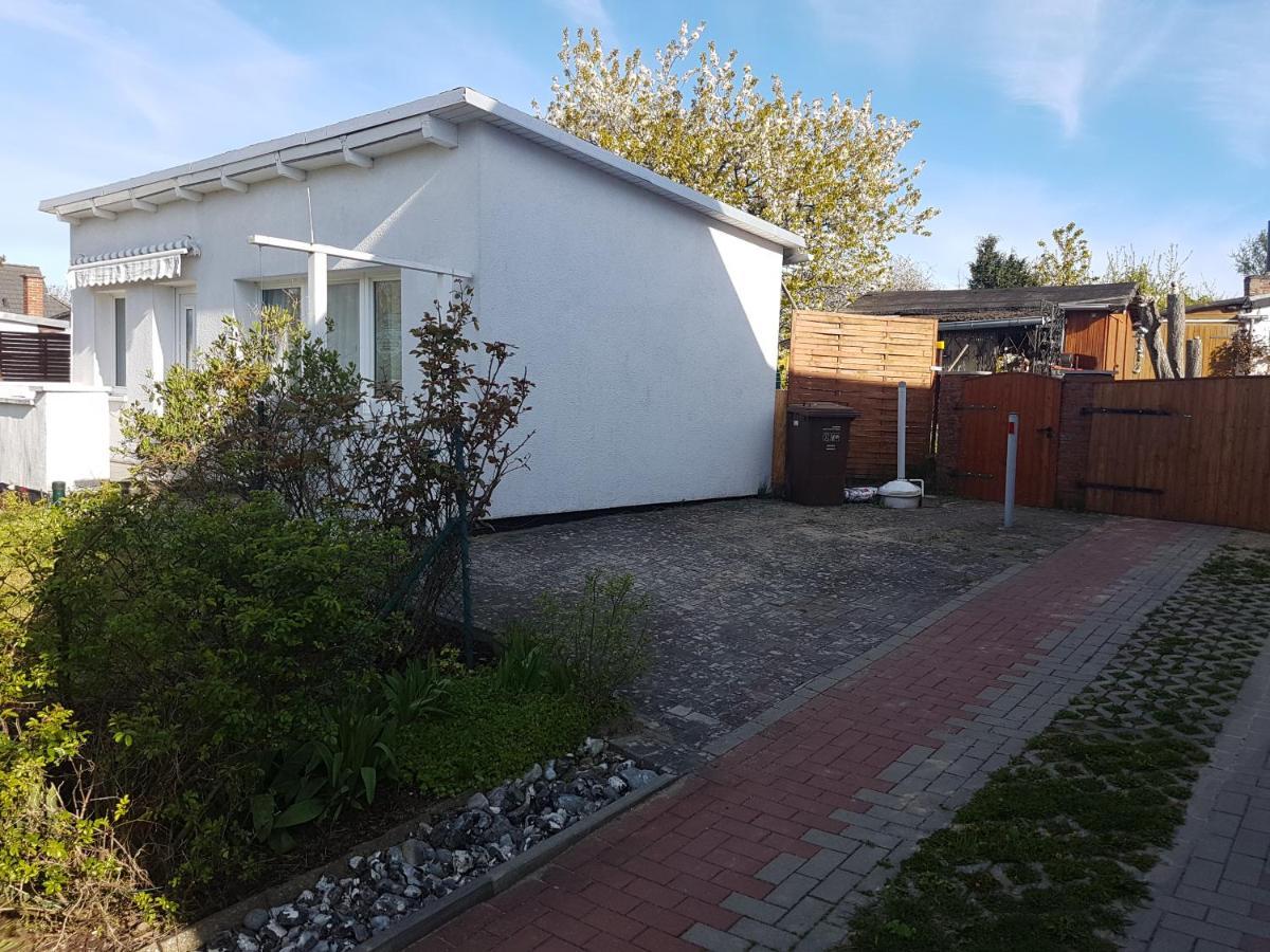 Ferienwohnung In Bodden & Ostsee Naehe サガルト エクステリア 写真