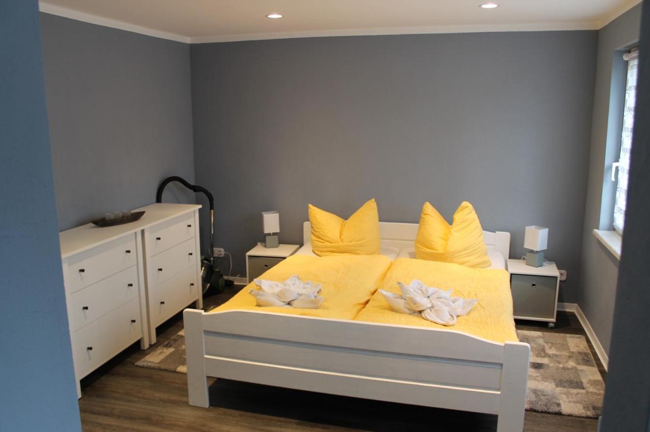 Ferienwohnung In Bodden & Ostsee Naehe サガルト エクステリア 写真