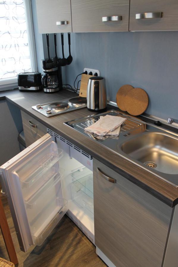 Ferienwohnung In Bodden & Ostsee Naehe サガルト エクステリア 写真