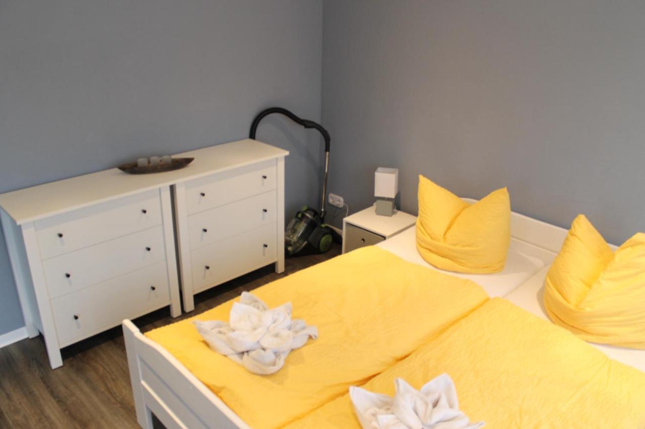 Ferienwohnung In Bodden & Ostsee Naehe サガルト エクステリア 写真